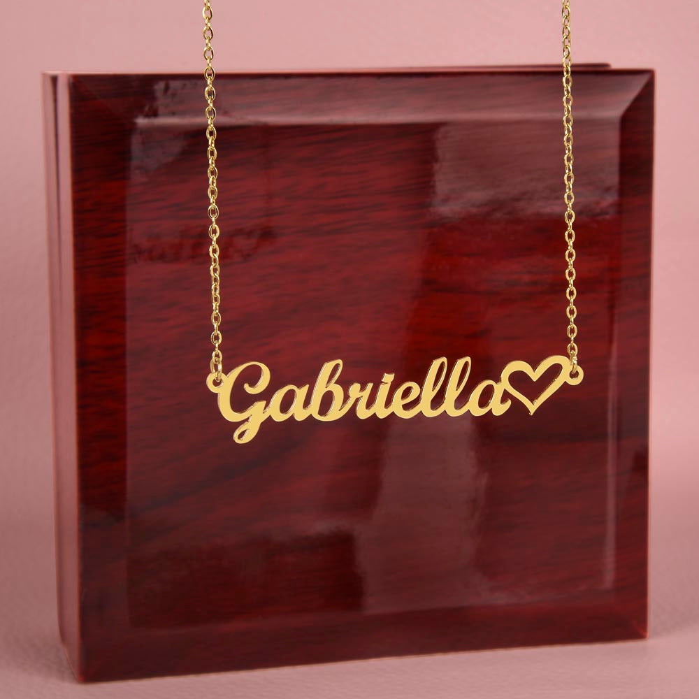 Christian name necklace with heart, customizable with 10 characters or less
